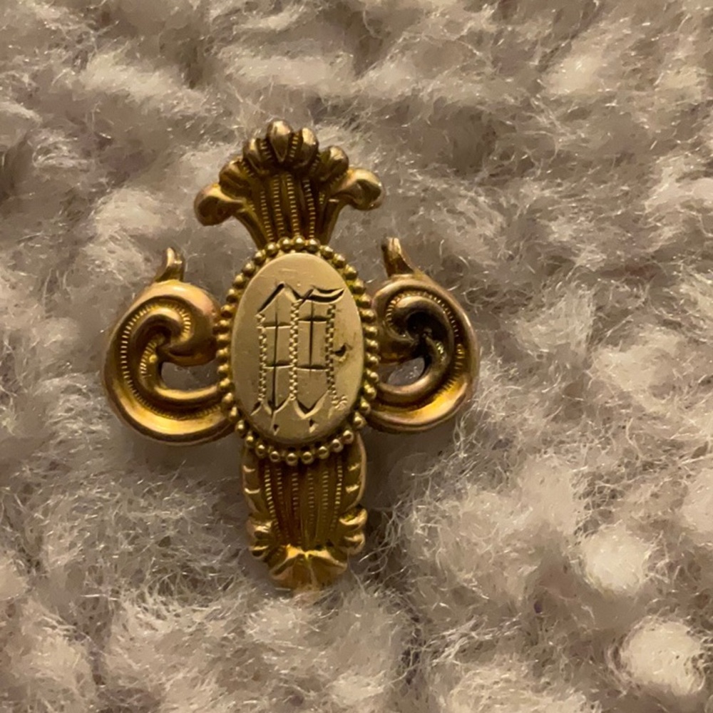 Gold Ornate Brooch Antique Estate Sale Find 🌺🌹
